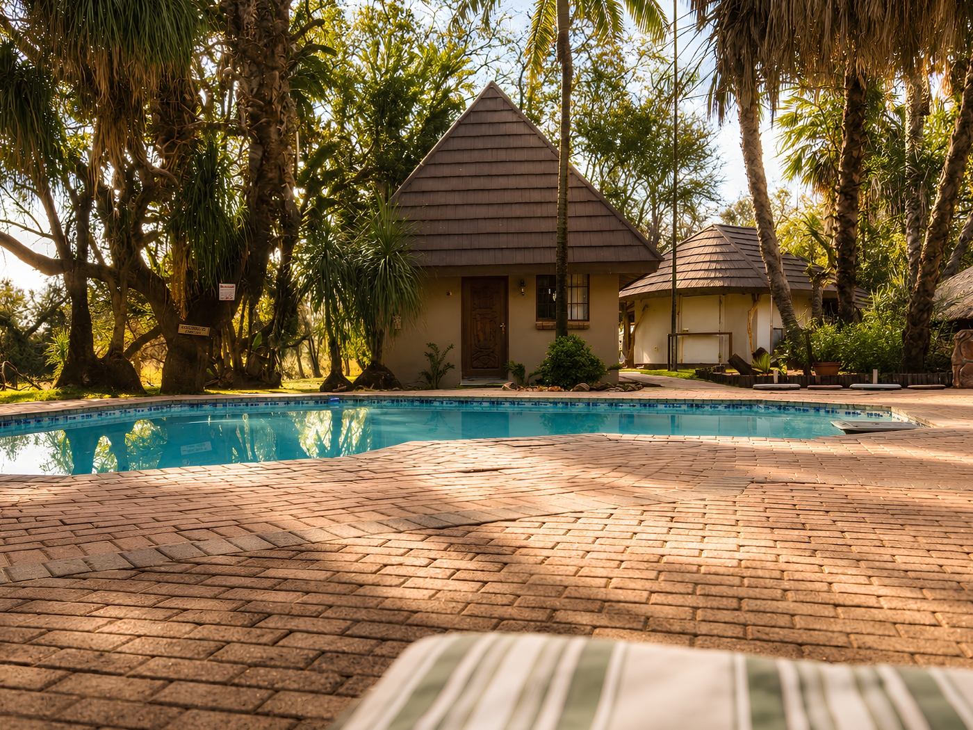 Pool View Cottages