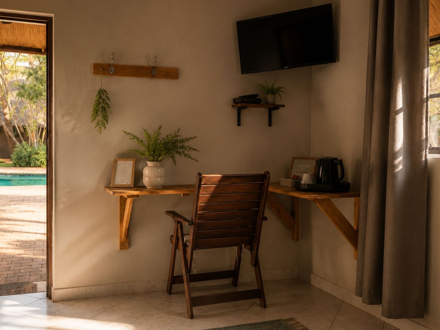 Pool Cottage 2